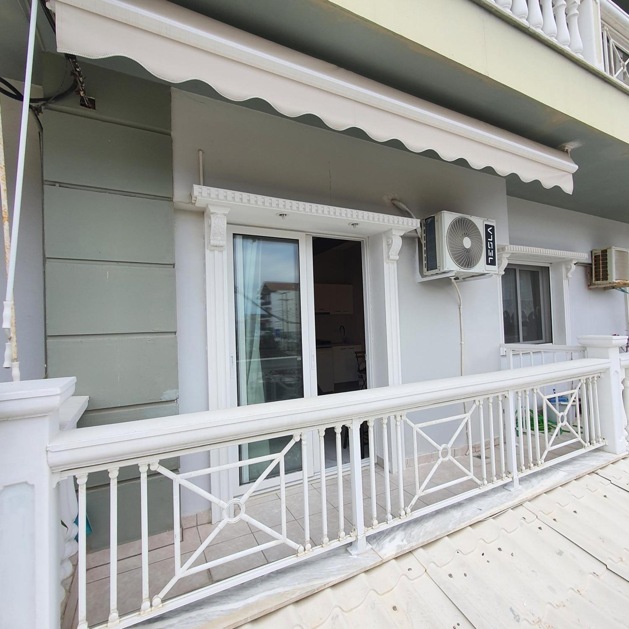 Villa Odyssia Paralia Katerinis Ngoại thất bức ảnh